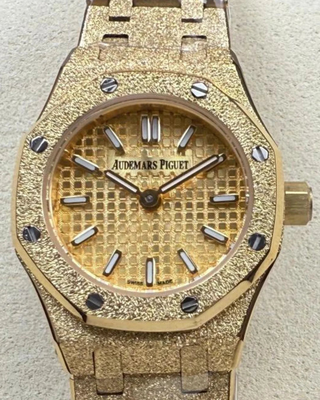 Audemars Piguet Royal Oak Mini Frosted 67630ba.gg.1312ba.01 Watch - Wristwatch