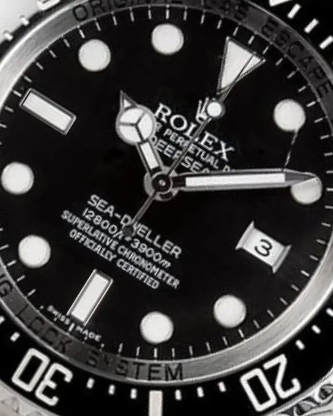 Rolex Deepsea Sea-dweller ’Black’ 116660 Watch - Wristwatch