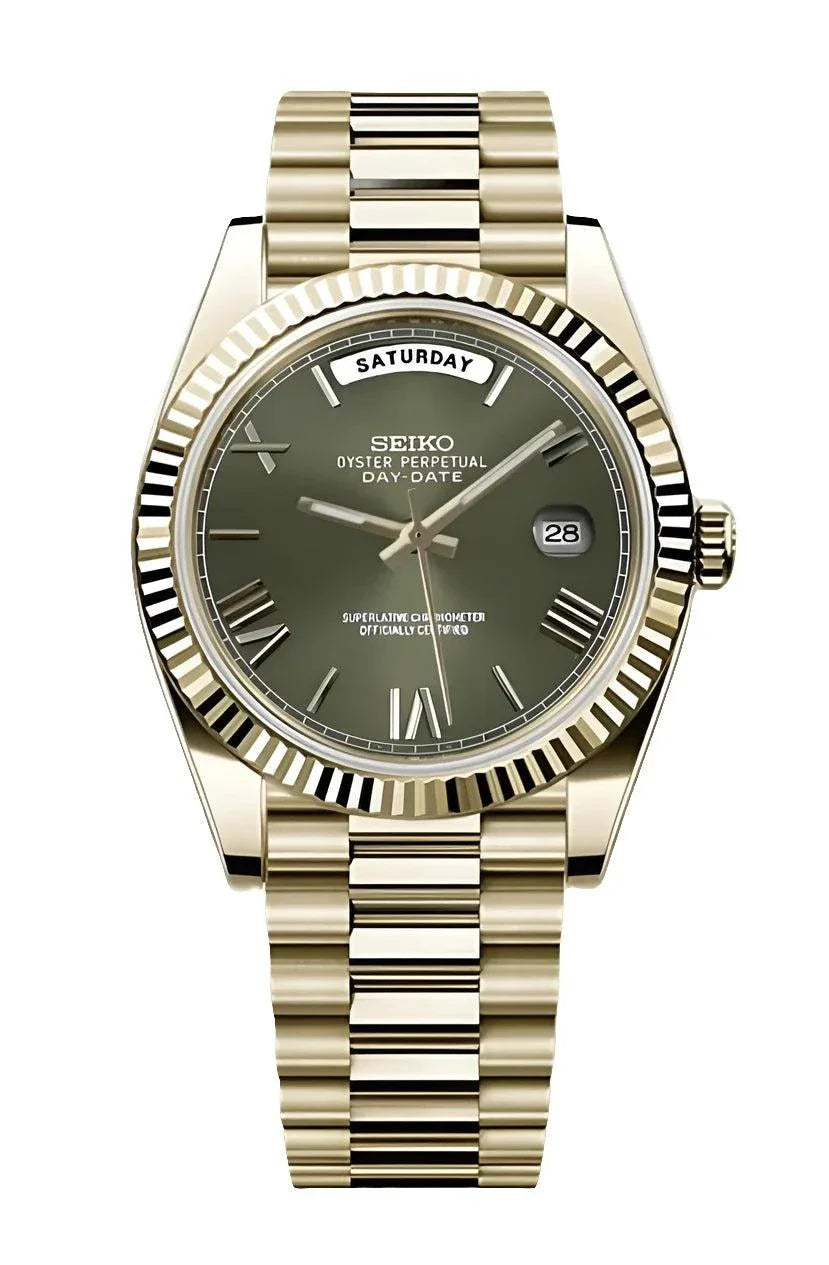 Gold and green Day Date Watch with automatic movement and sapphire glass