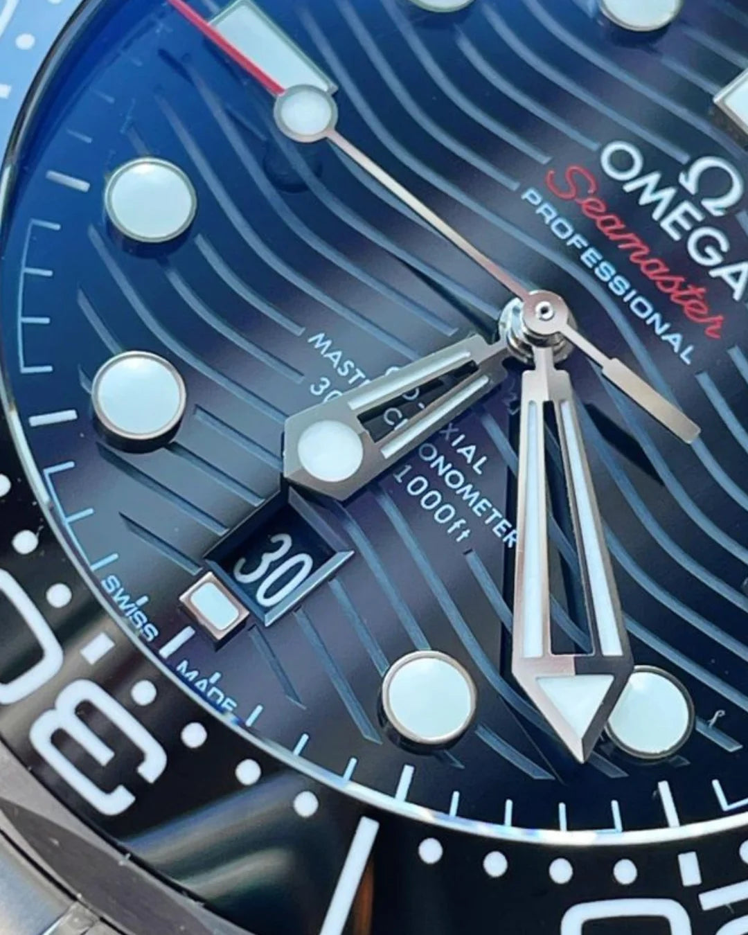 Omega Seamaster 300m Diver Black Wave 8800 Watch - Wristwatch