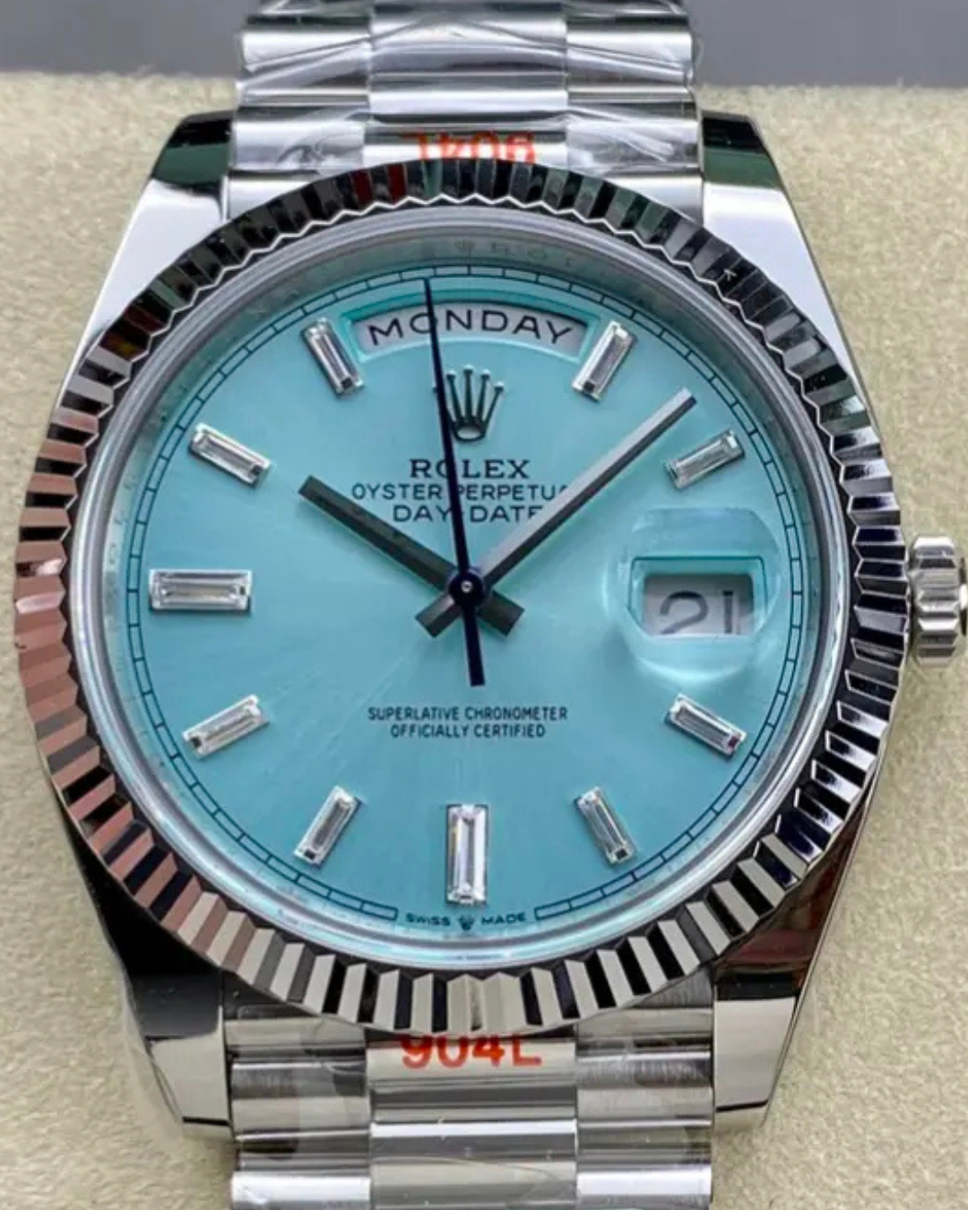 Day-Date Platinum SC 228236 0006