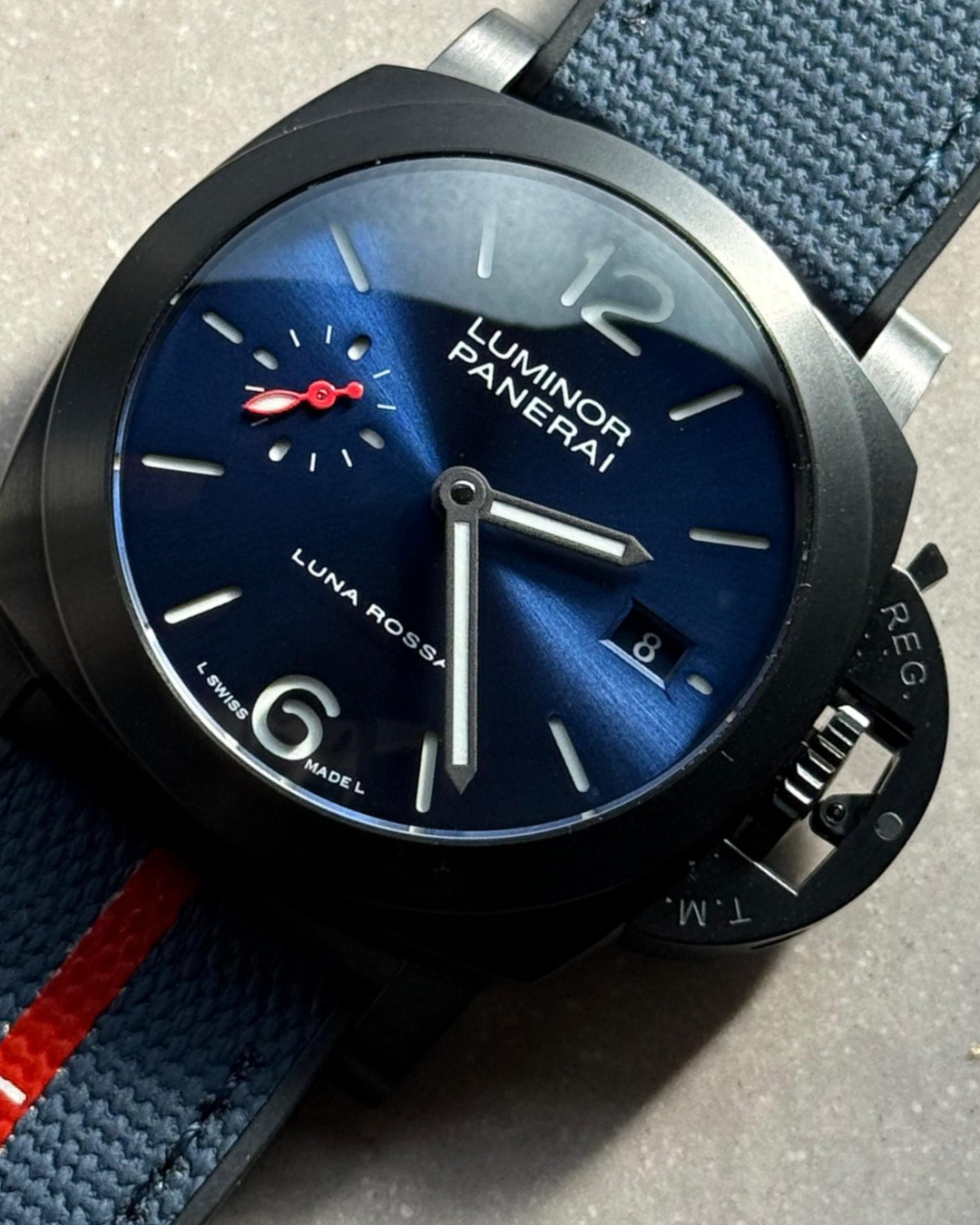 Panerai Luminor 40mm Luna Rossa DLC Super Watch Mod Blue