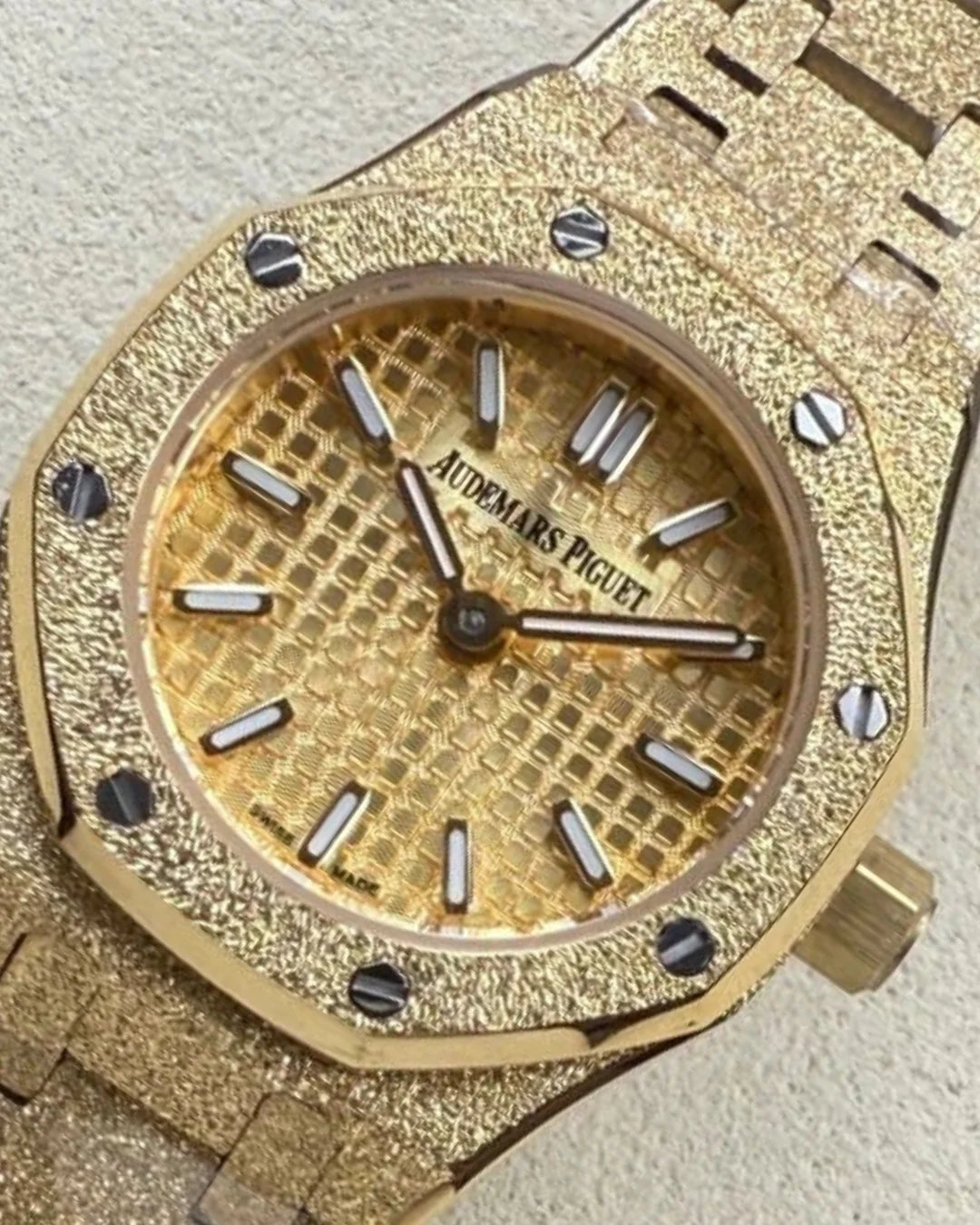 Audemars Piguet Royal Oak Mini Frosted 67630ba.gg.1312ba.01 Watch - Wristwatch