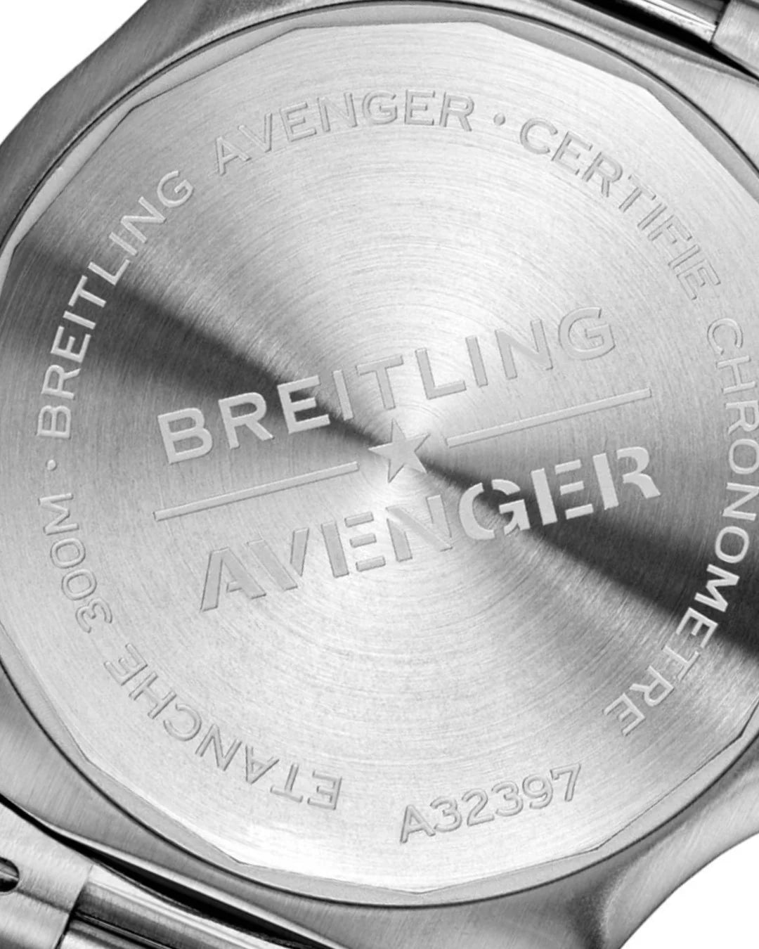 Breitling Avenger Gmt A32397101a1a1 White Watch - Wristwatch