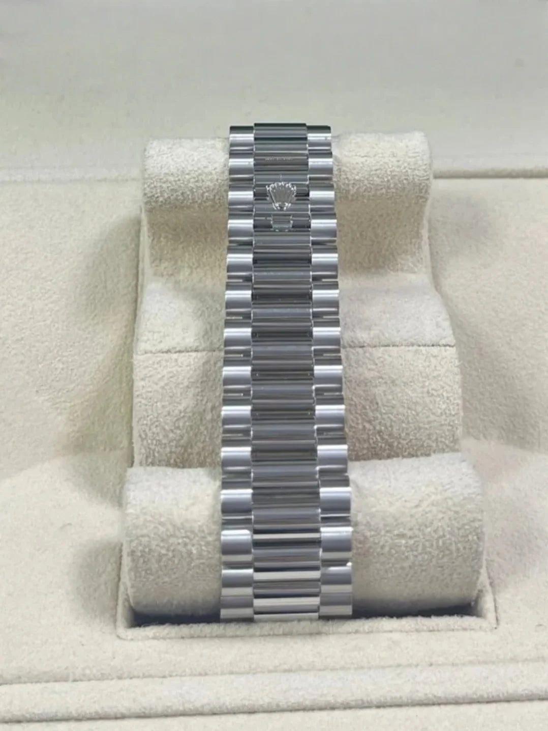 Rlx Super Mod Day Date 40 Index Platinum Blue Watch Wristwatch