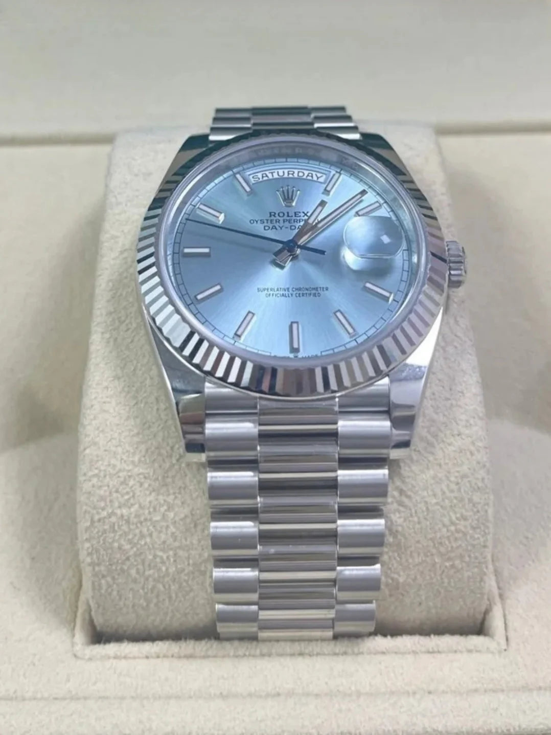 Rlx Super Mod Day Date 40 Index Platinum Blue Watch Wristwatch