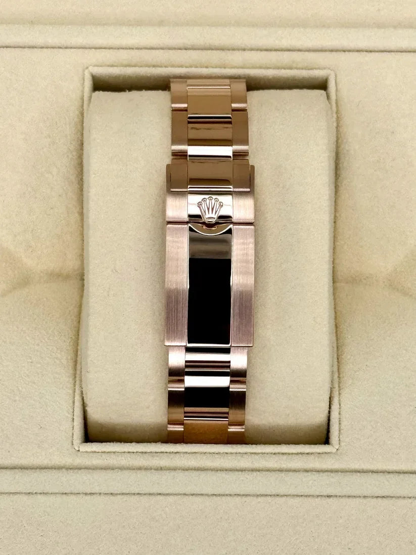 Rlx Super Mod Gmt Rainbow Watch Wristwatch