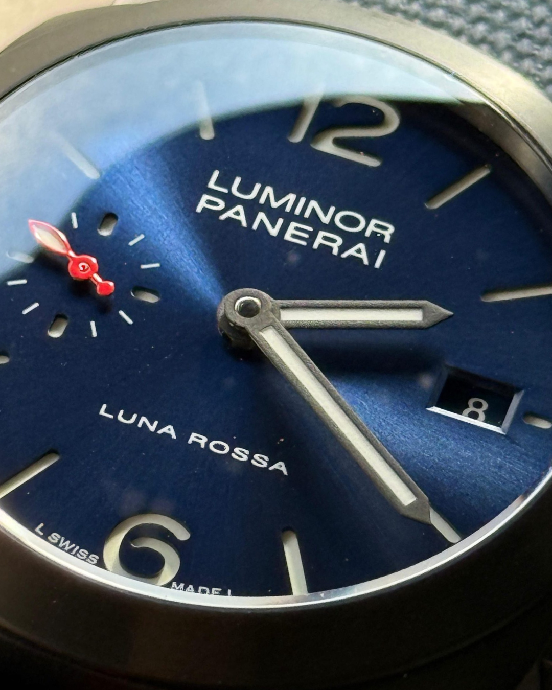 Panerai Luminor 40mm Luna Rossa DLC Super Watch Mod Blue