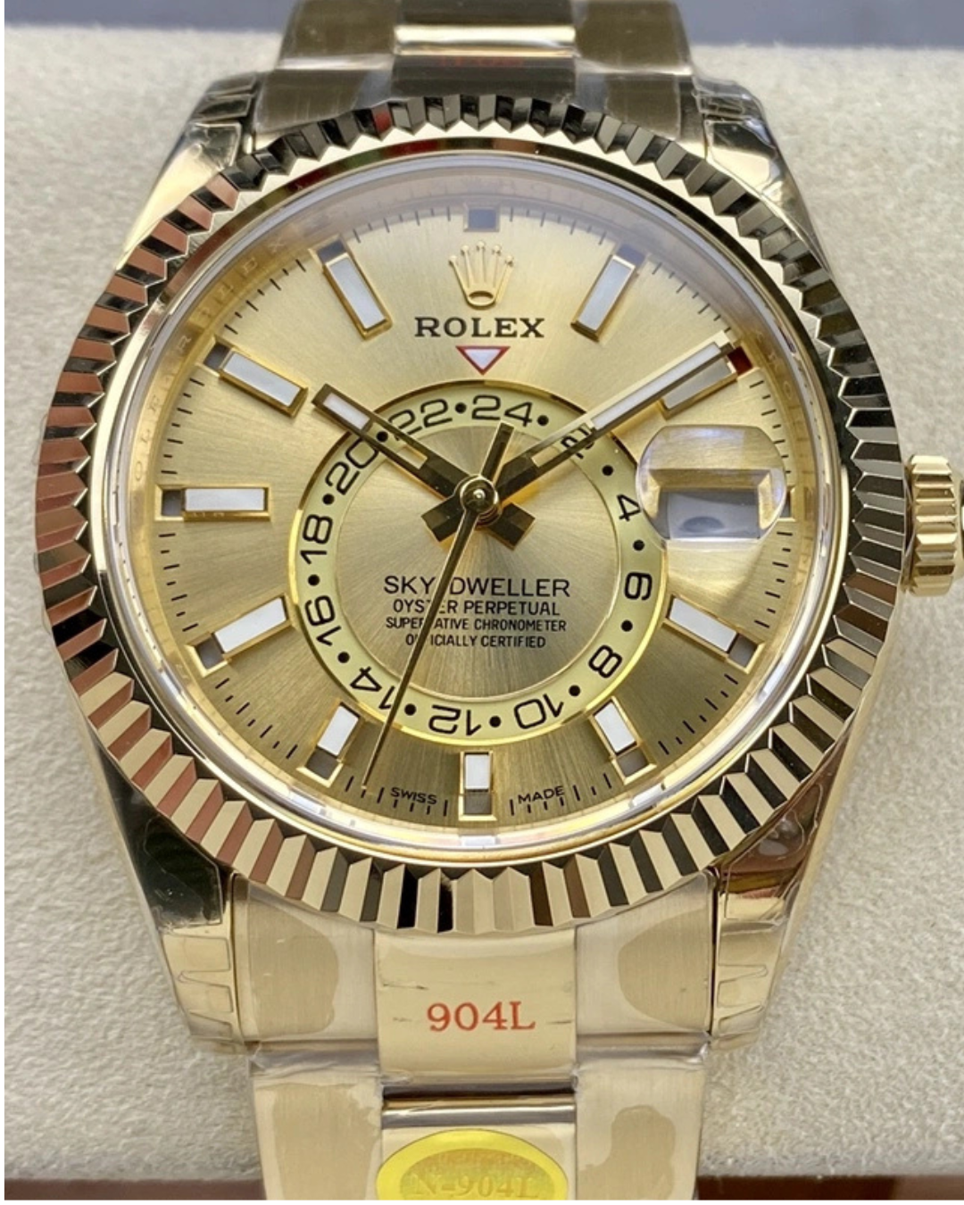 Sky-Dweller SC Yellow Gold Champagne Dial M336938-0001