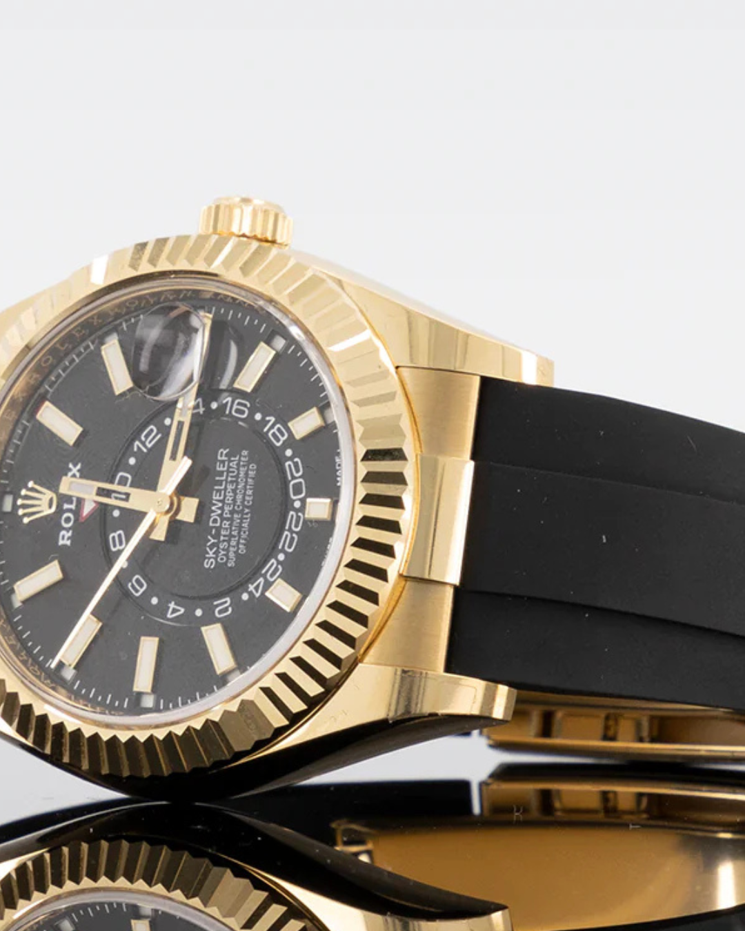 Sky Dweller Watch Mod Black-Gold Crown Edition