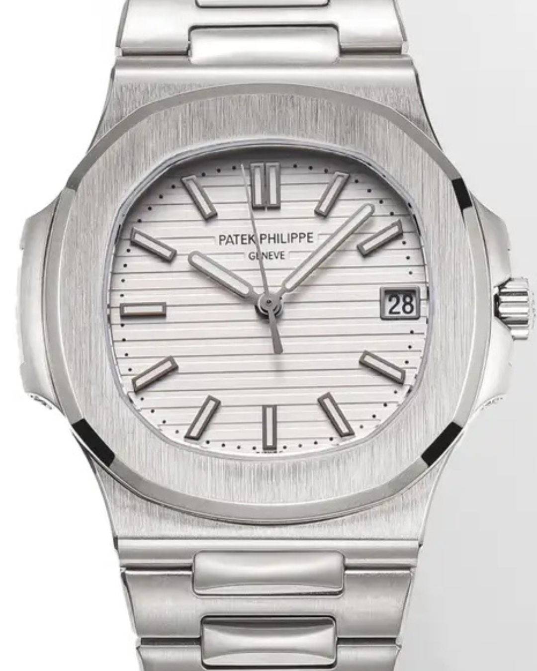 PATEK PHILIPPE Nautilus 5711/1A Classic Silver Watch
