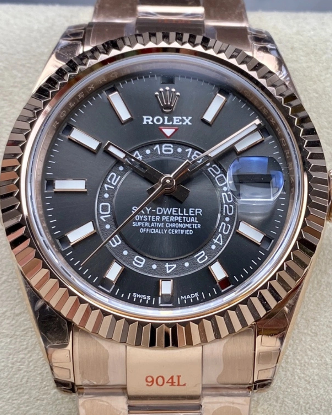 Sky-Dweller SC  Everose Gold Slate Dial M336935-0004