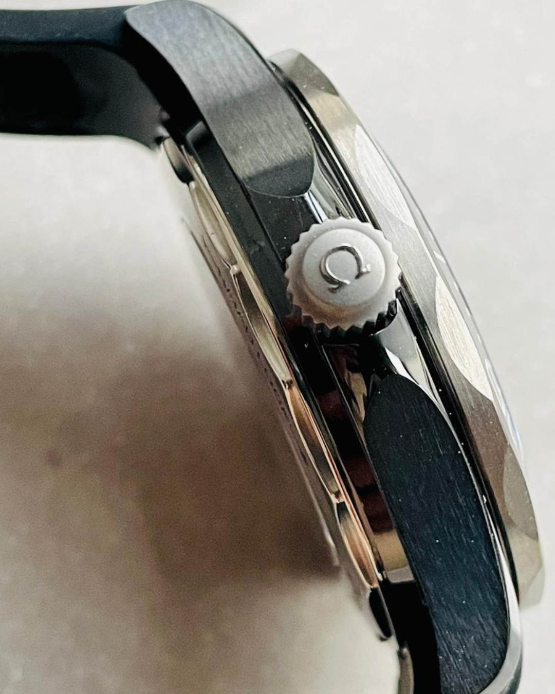 Omega Seamaster Diver 300M 43.5mm Super Watch Mod Black 8806