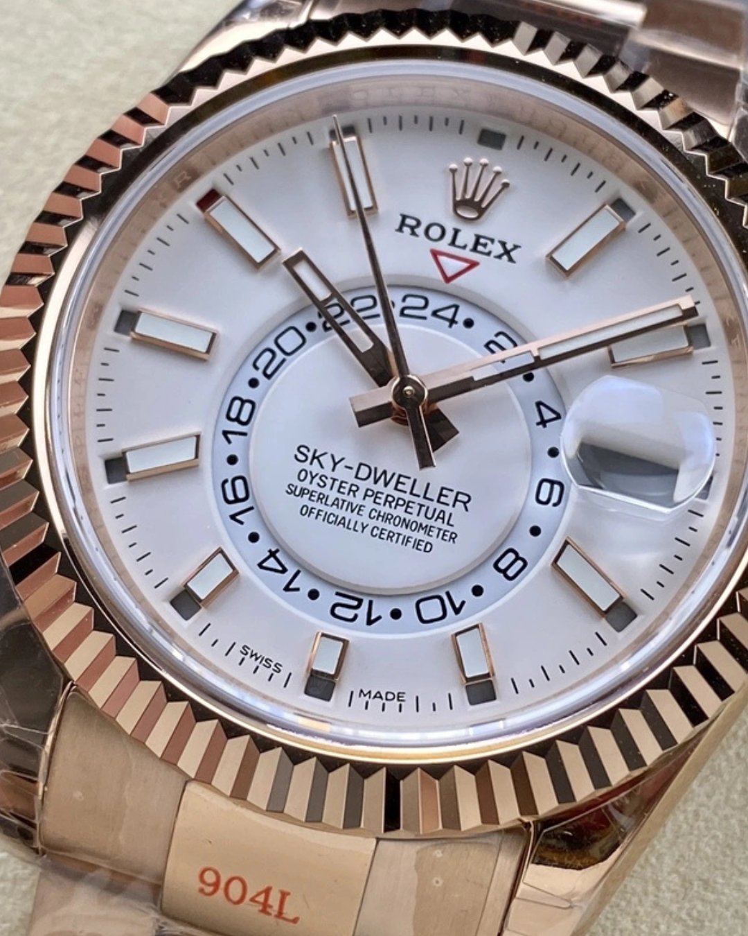 Sky-Dweller SC  Everose Gold White Dial M336935-0003