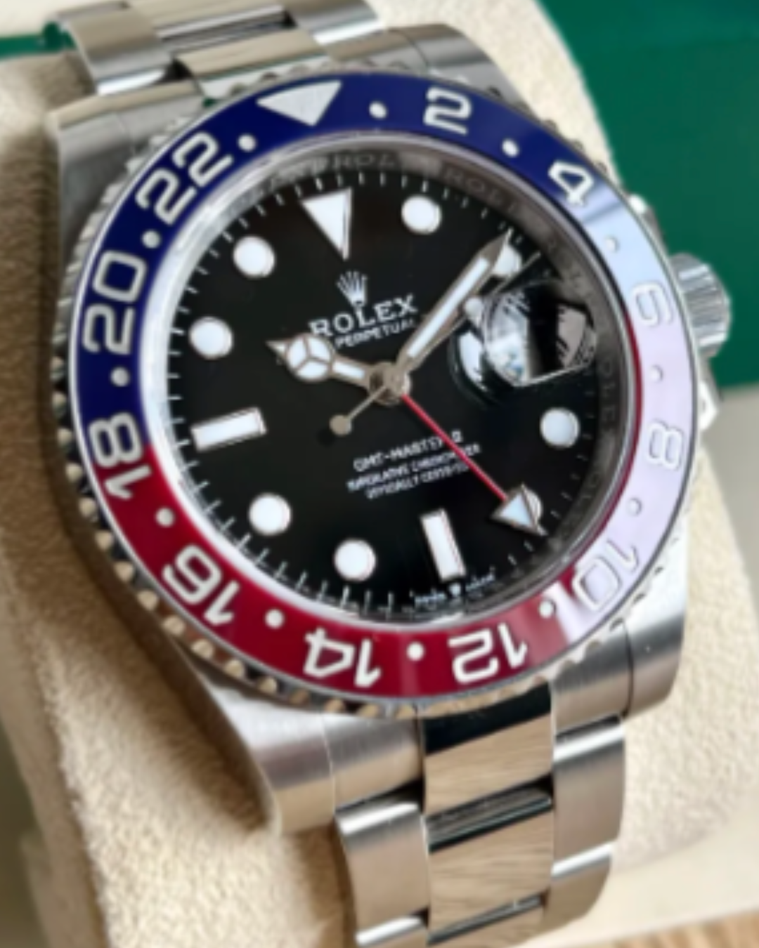 Rolex GMT Master 3285 Super Watch Mod Pepsi 126710BRLO