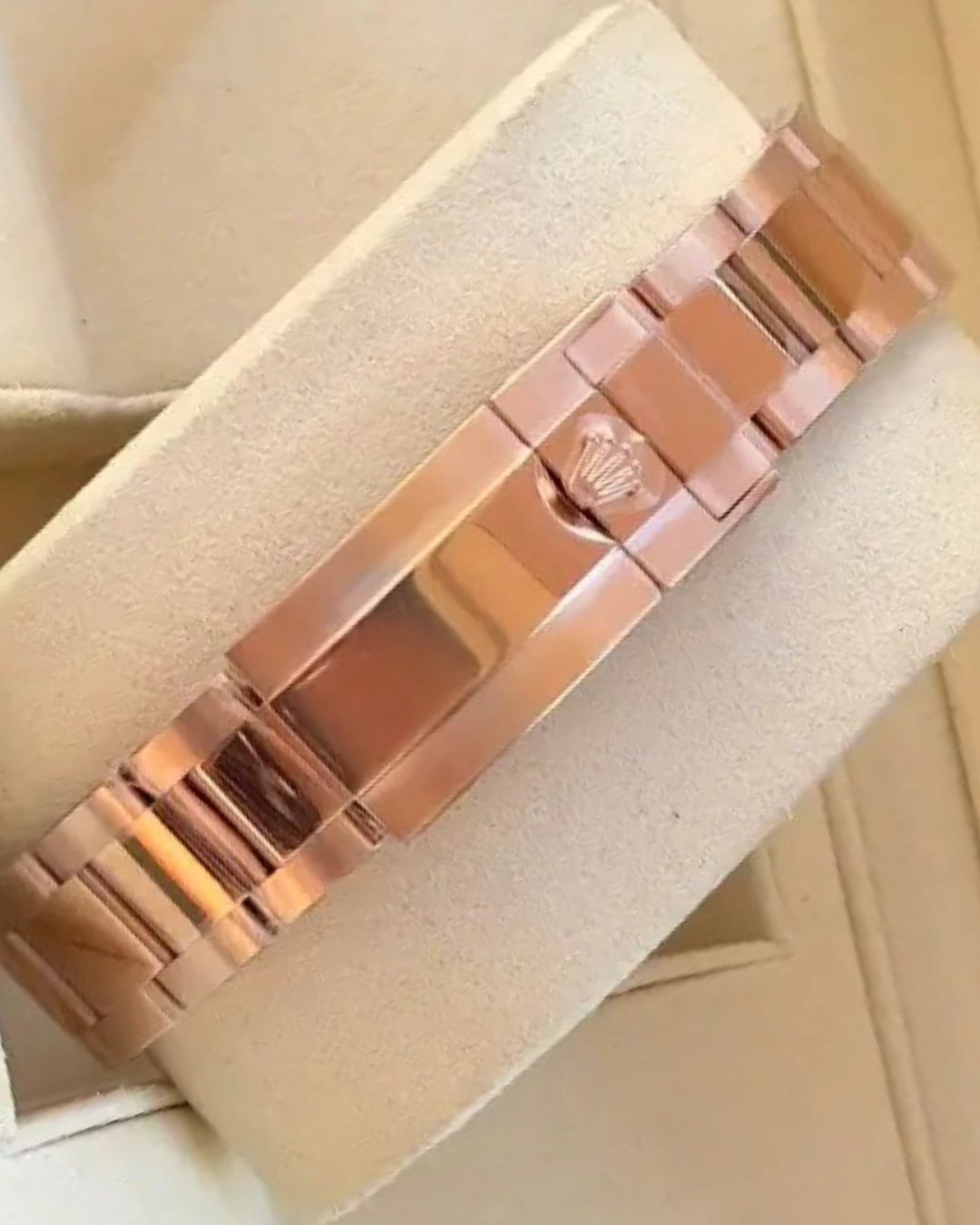 Daytona SC Pink Diamond 126595TBR O001 Watch