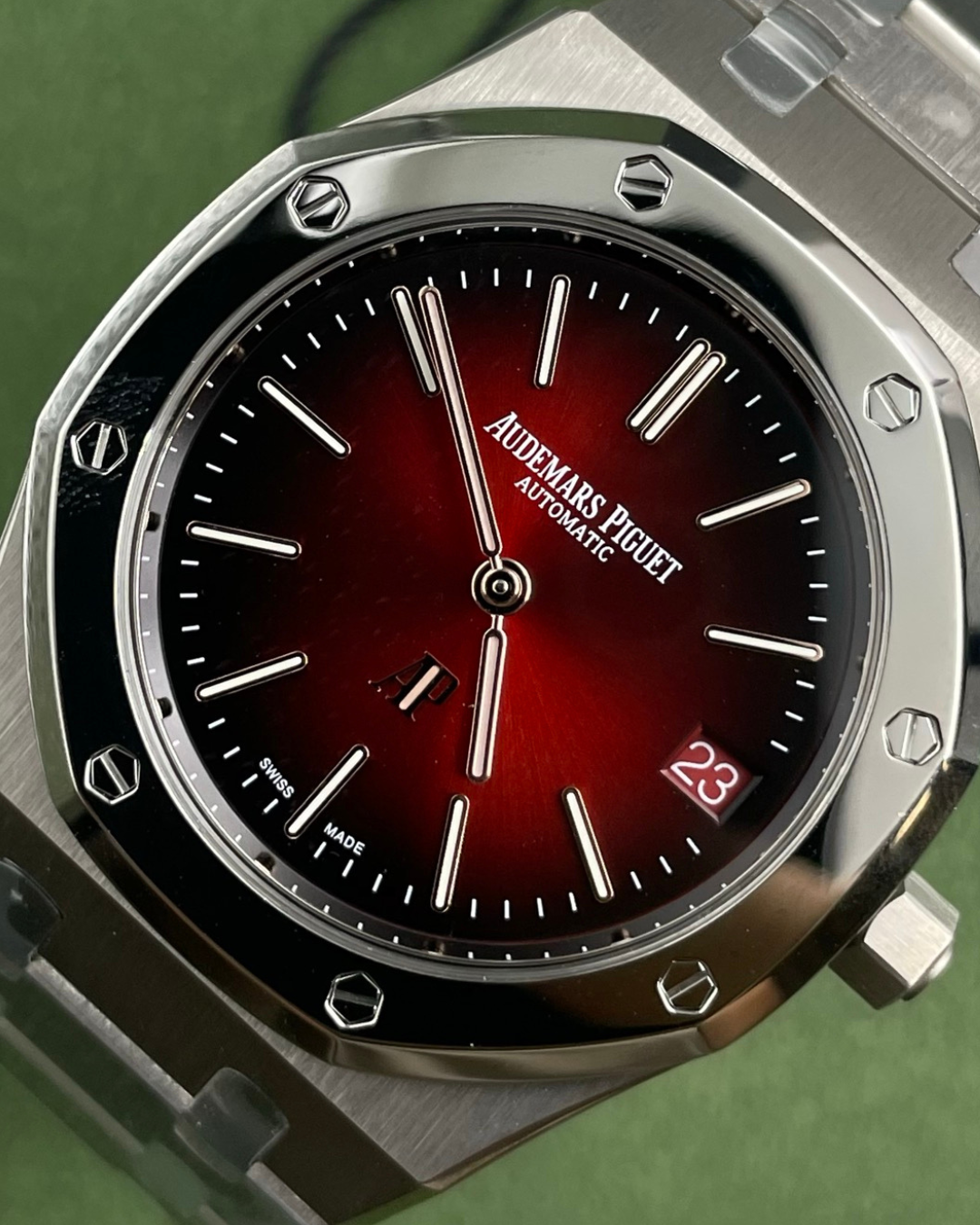 Royal Oak Superclone Jumbo 16202XT BMG X Titanium