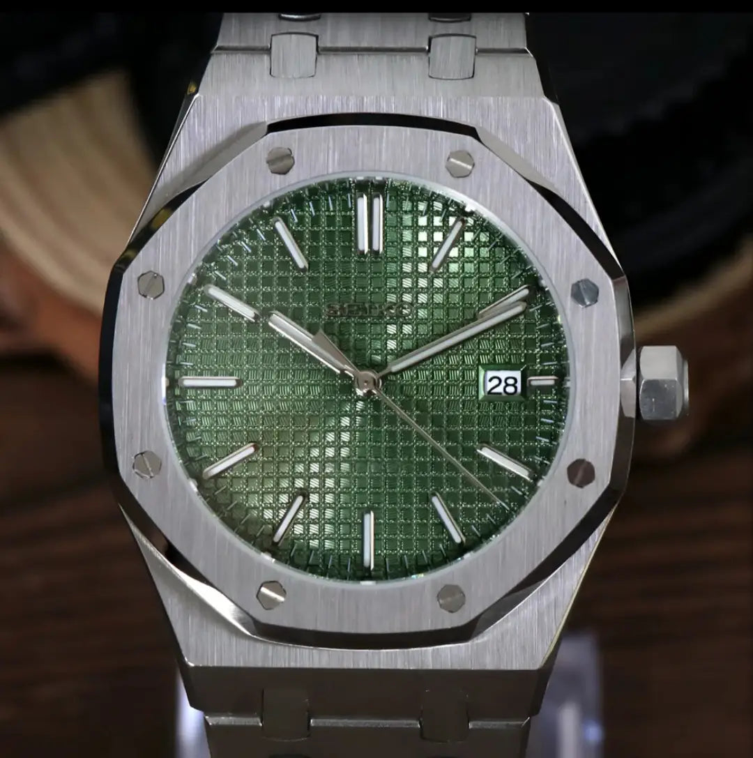 SEIKO MOD CUSTOM ROYAL OAK OLIVE WATCH - Wristwatch