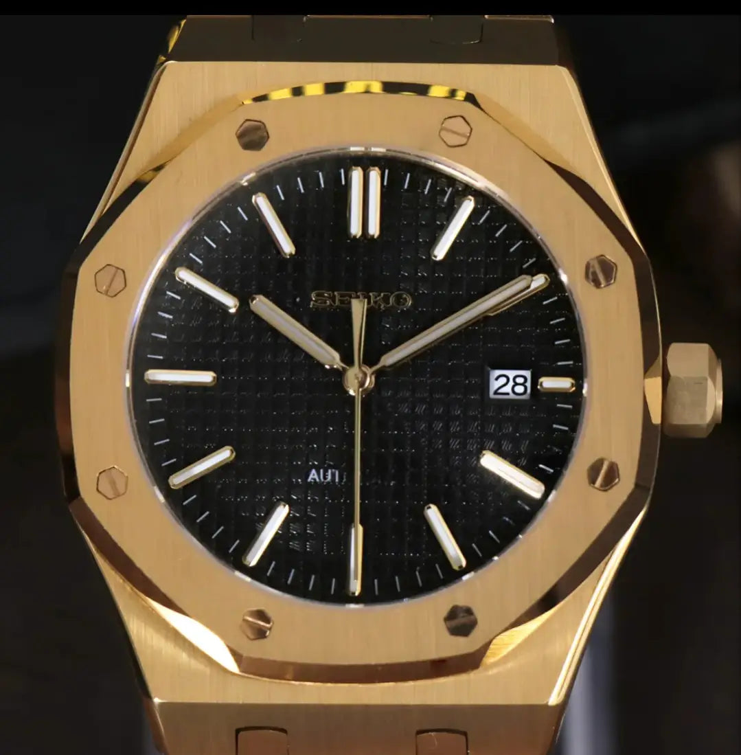 SEIKO MOD ROYAL OAK GOLD WATCH - Wristwatch