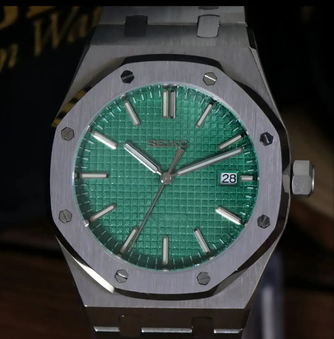 SEIKO MOD ROYAL OAK GREEN WATCH - Wristwatch